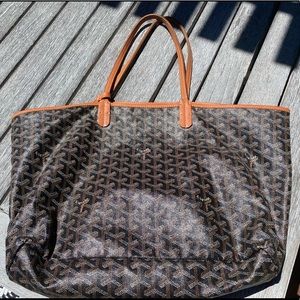 Worn Goyard St. Louis tote in black